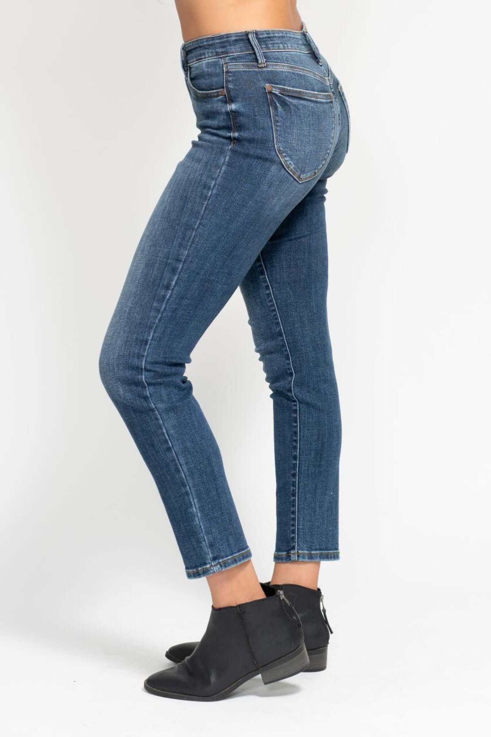 Judy Blue "Sue" High Waist Shield Back Pocket Slim Fit