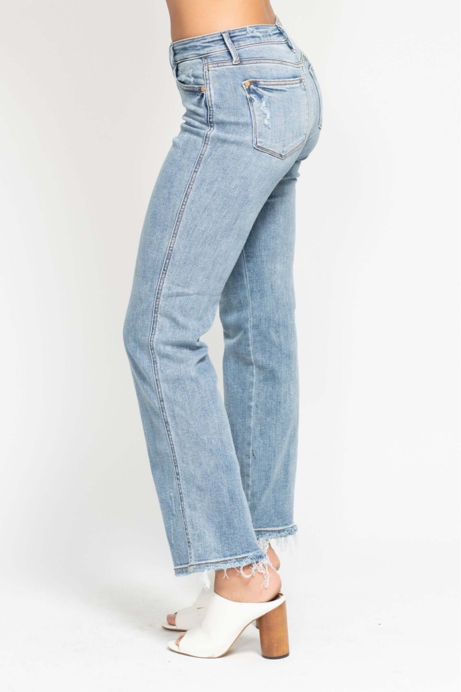 Judy Blue Mid Rise Cell Phone Pocket Dad Jean