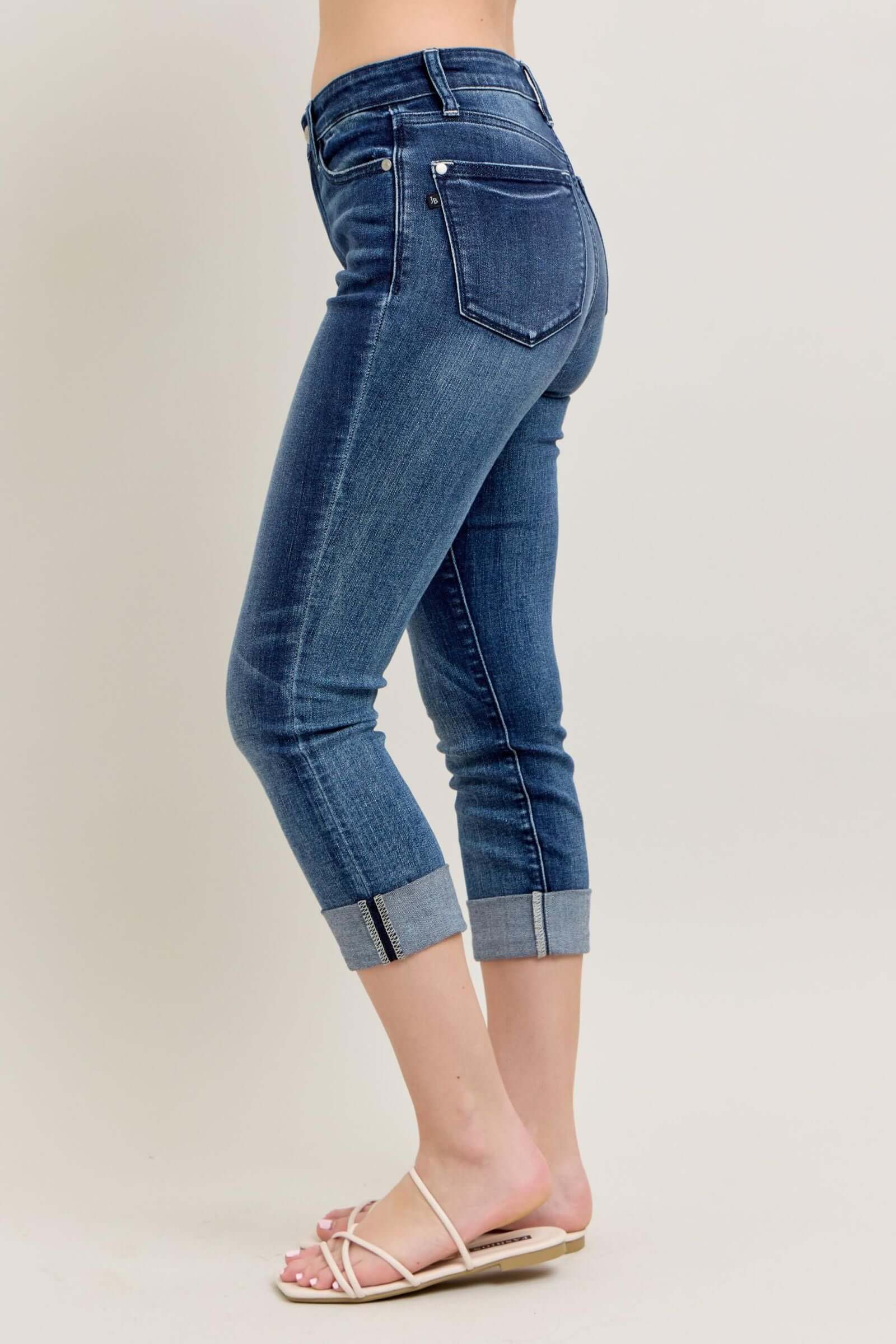 Judy "Midnight Charm" Cuffed Capri Jeans