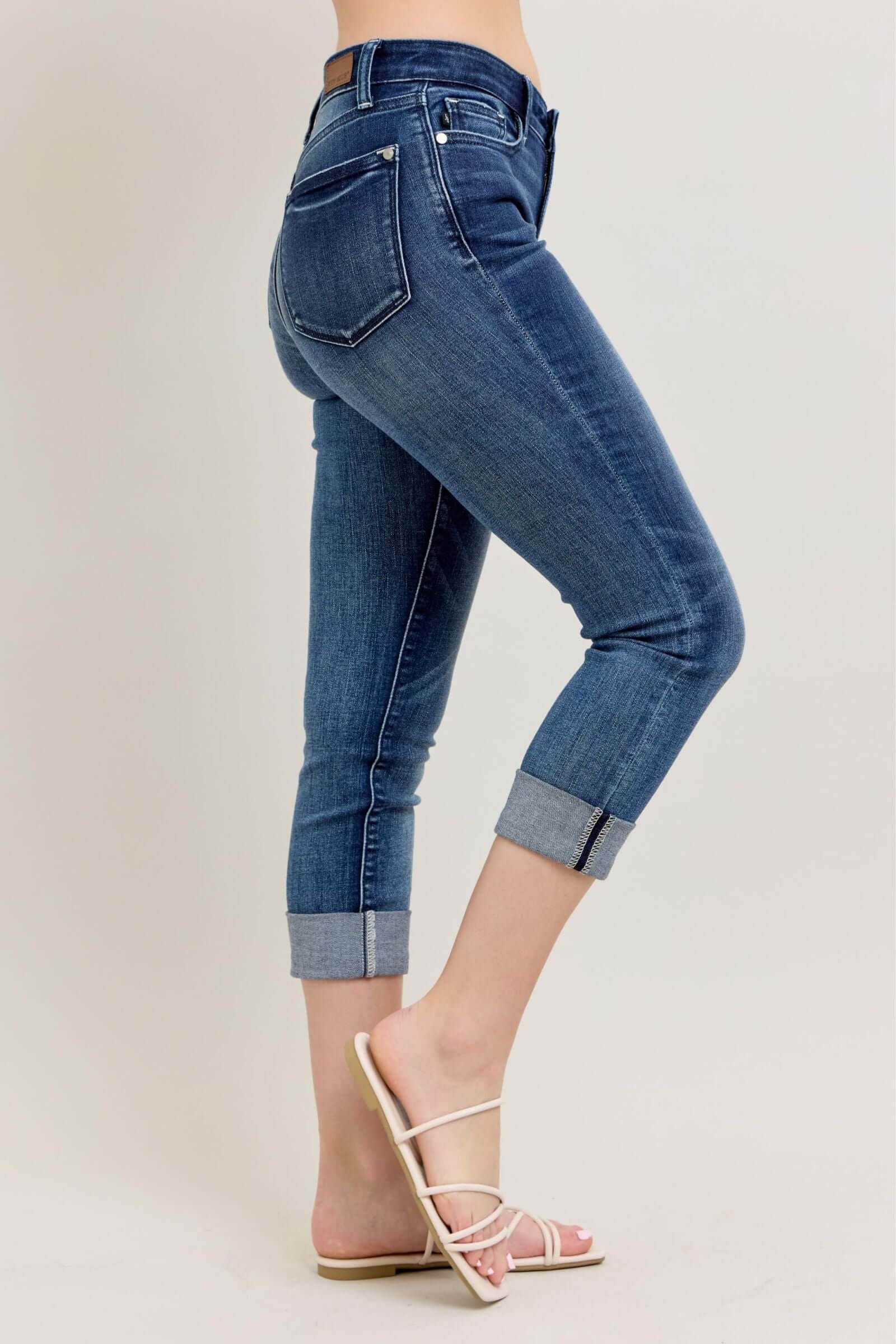 Judy "Midnight Charm" Cuffed Capri Jeans