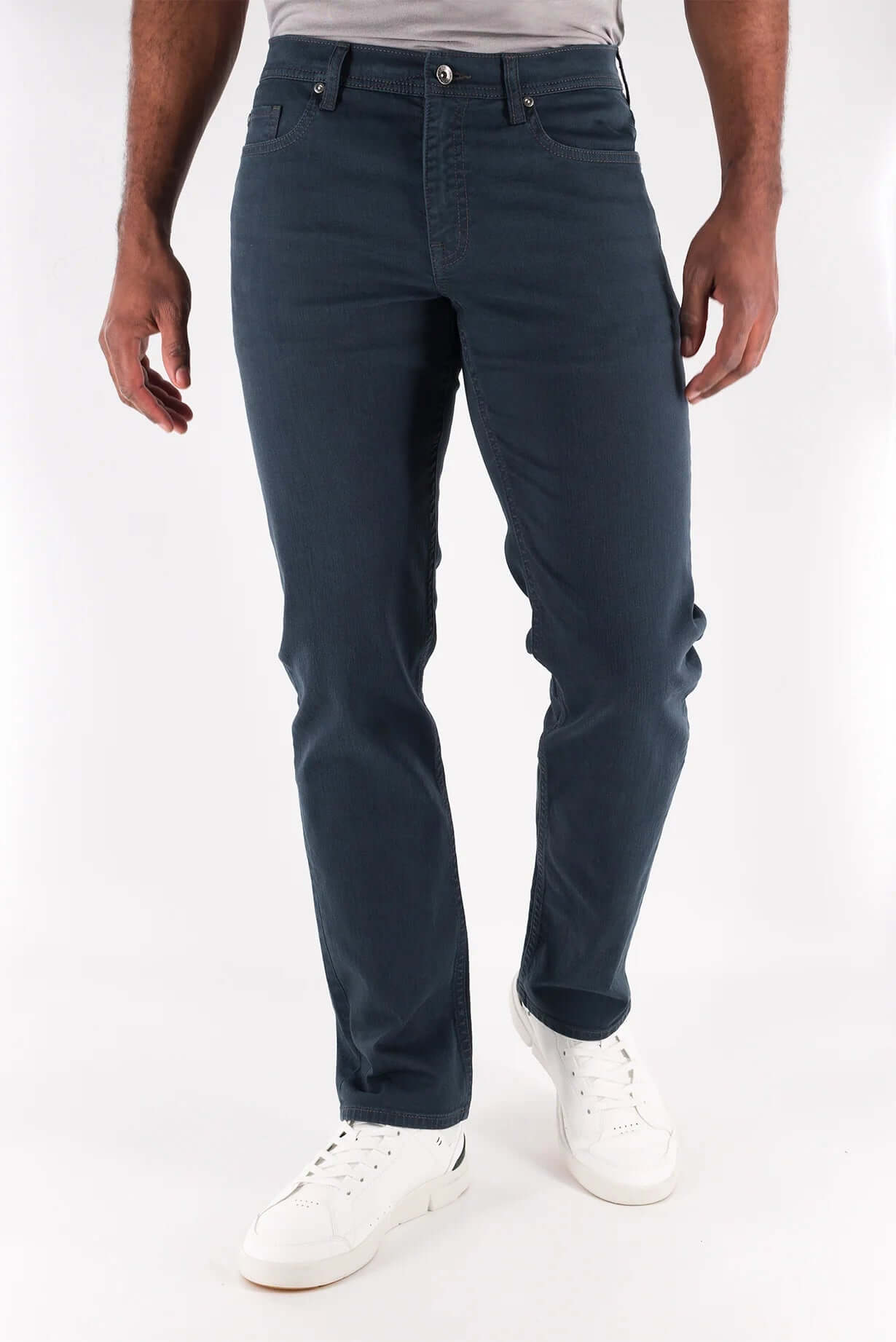 Devil Dog Slim Straight Jean - Chimney