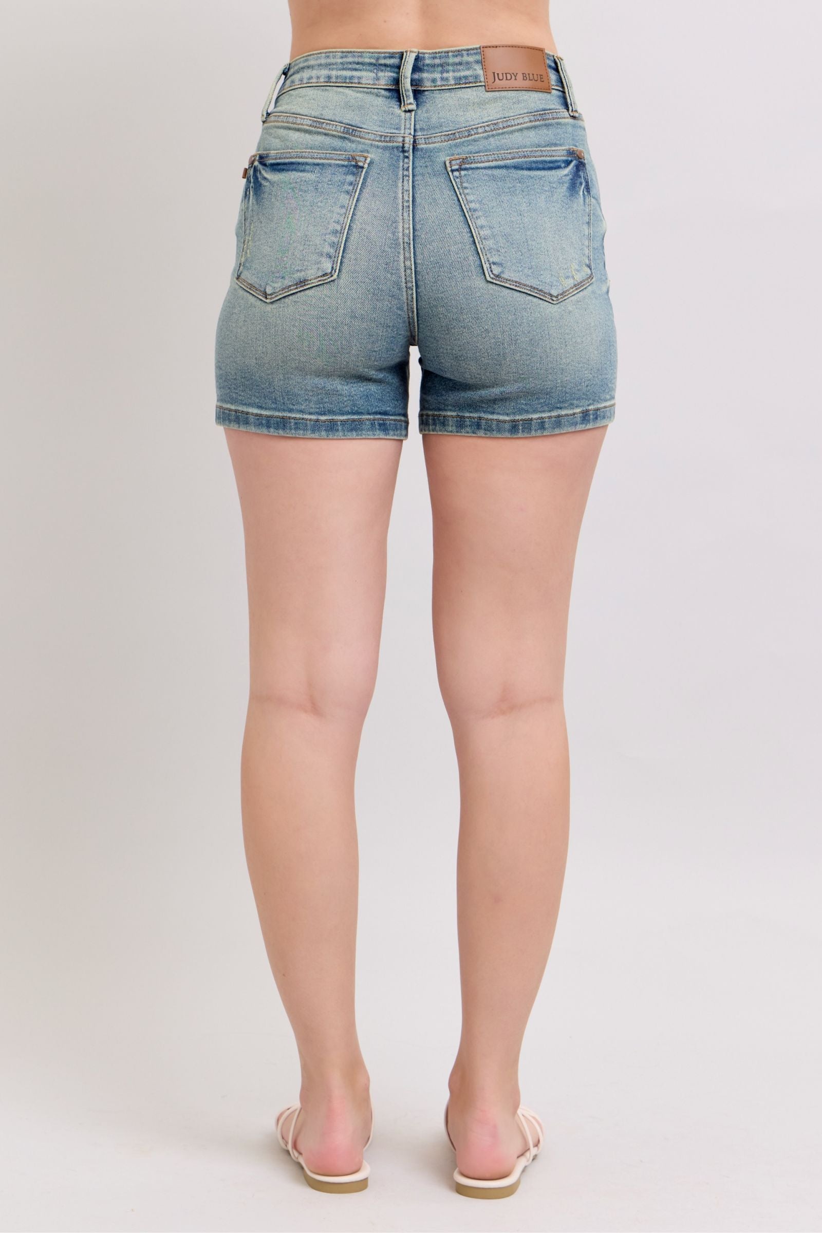 Judy Blue V-Front Vintage Wash Short