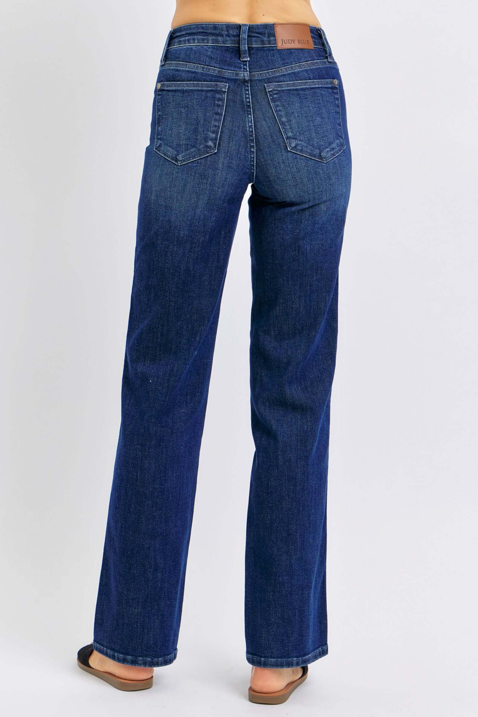 Judy Blue Mid Rise Tummy Control Straight Jeans back pocket