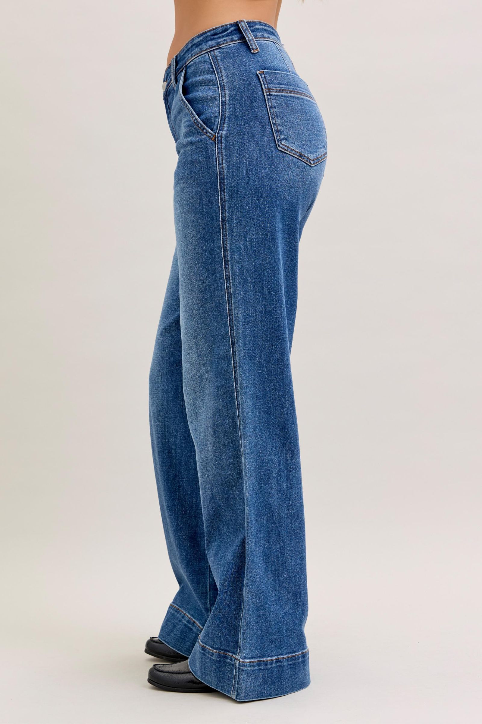 Mid Rise Wide Leg Trouser