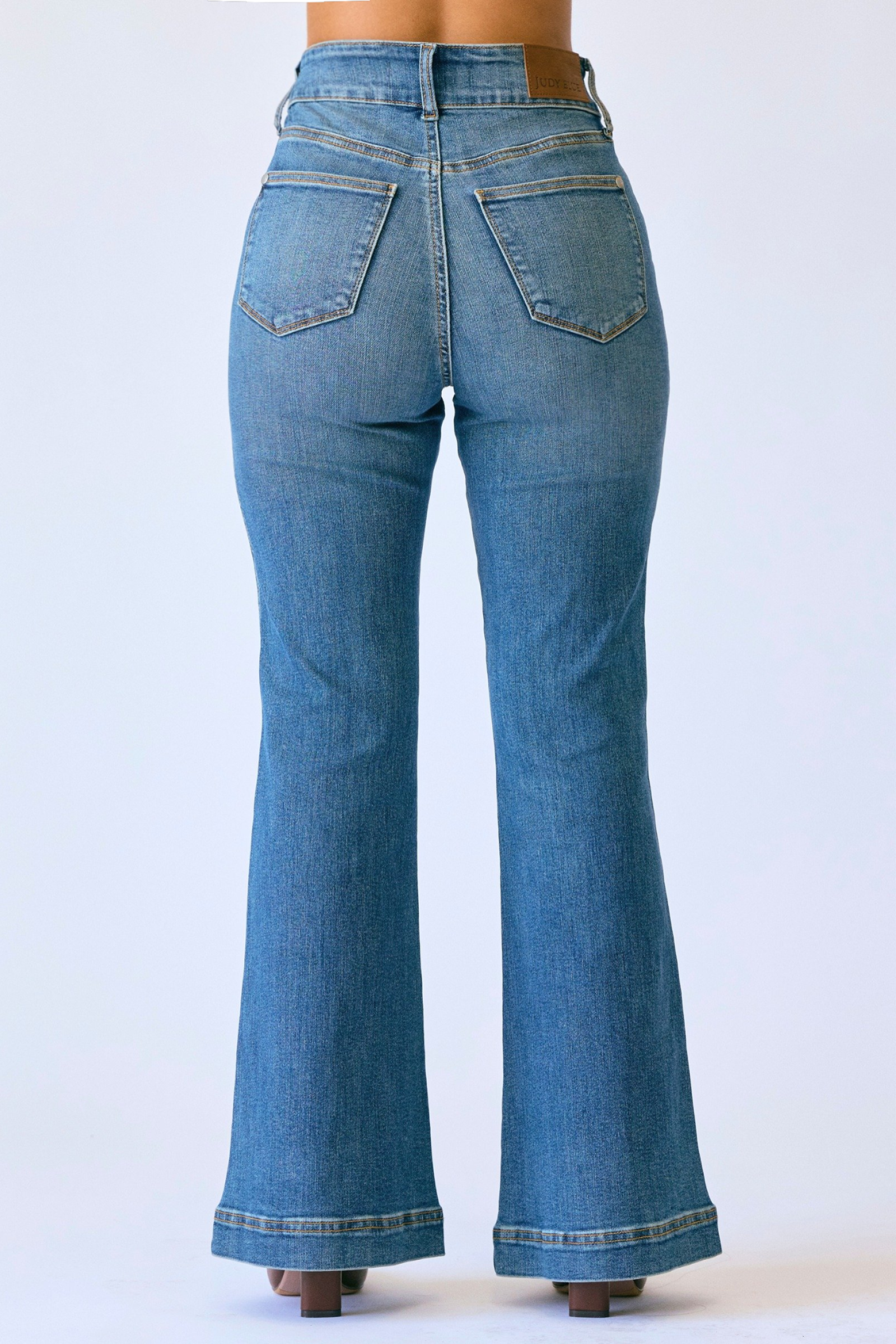 Judy Blue "Presley" Petite Flare Jean