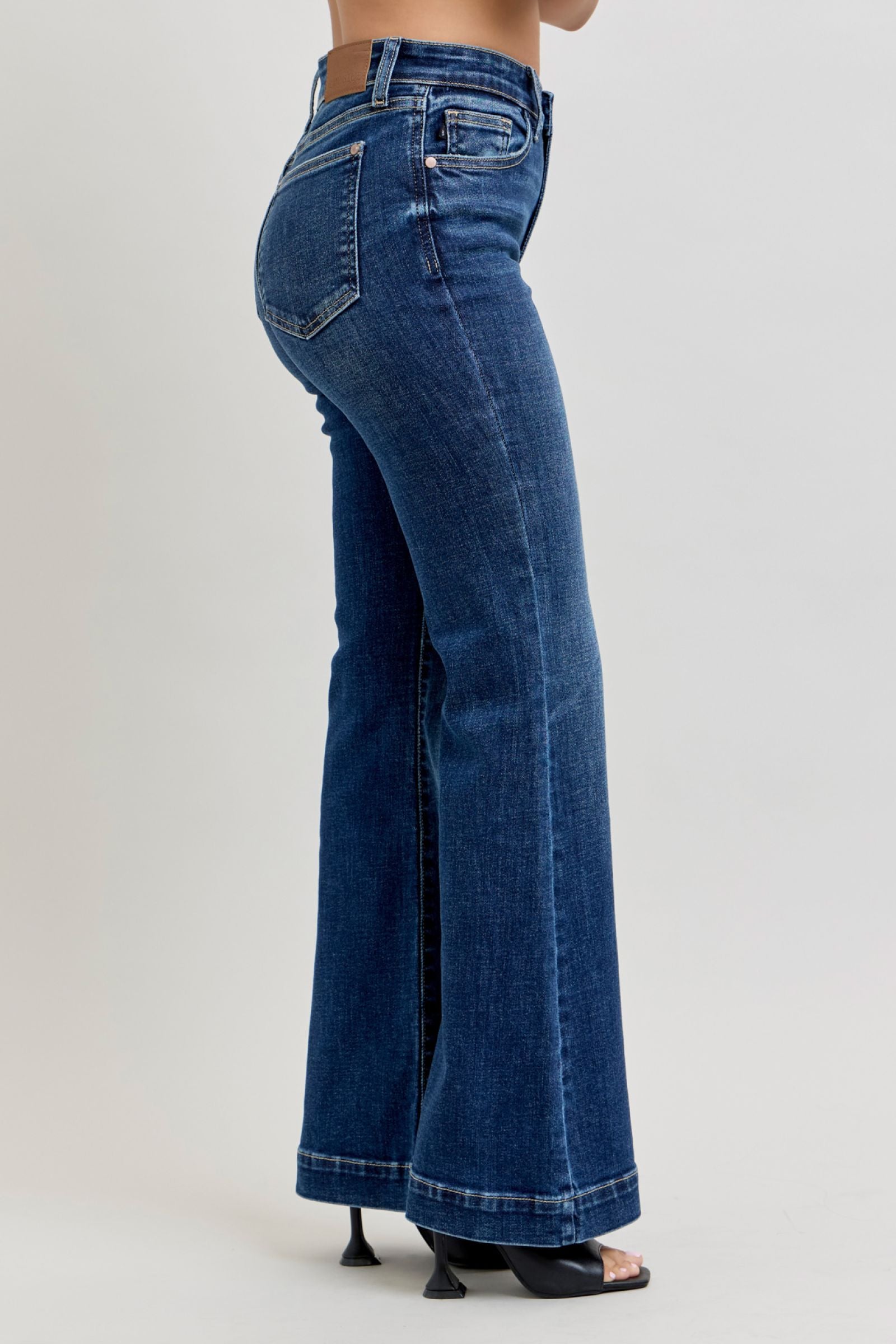 Judy Blue "Avery" Petite Trouser Flare