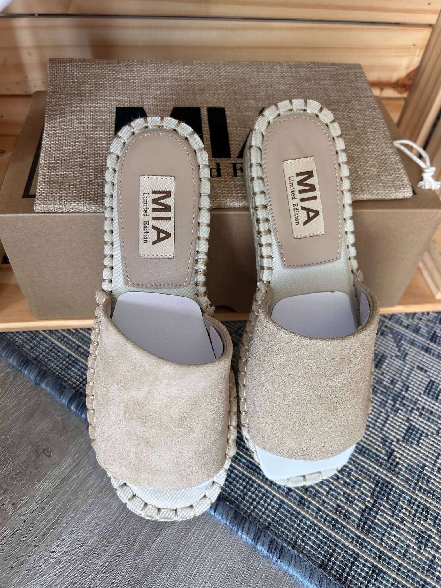 Beige suede sandal
