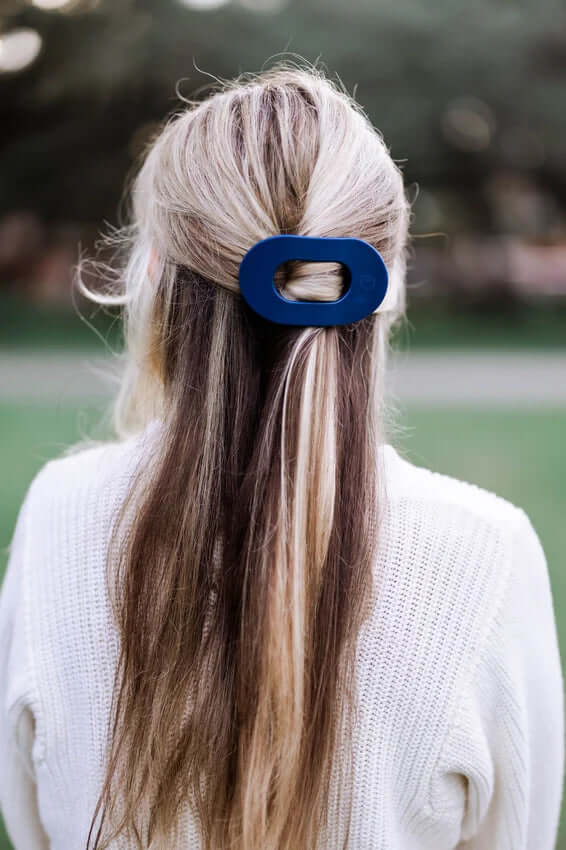 Teleties Midnight Rain Medium Flat Round Hair Clip