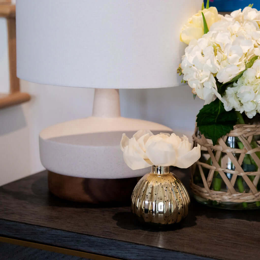 Sweet Grace gold flower diffuser
