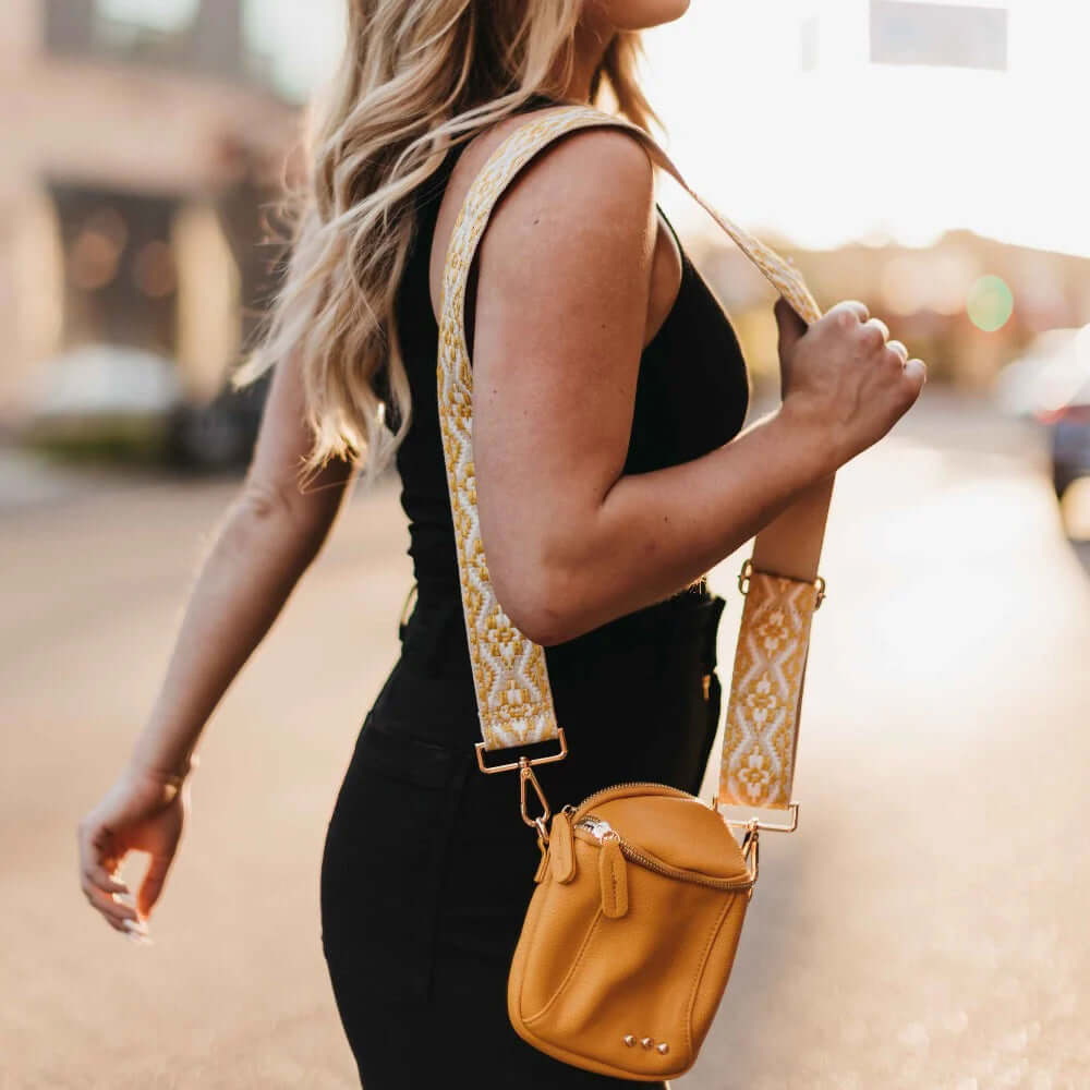 Ellie Crossbody mustard