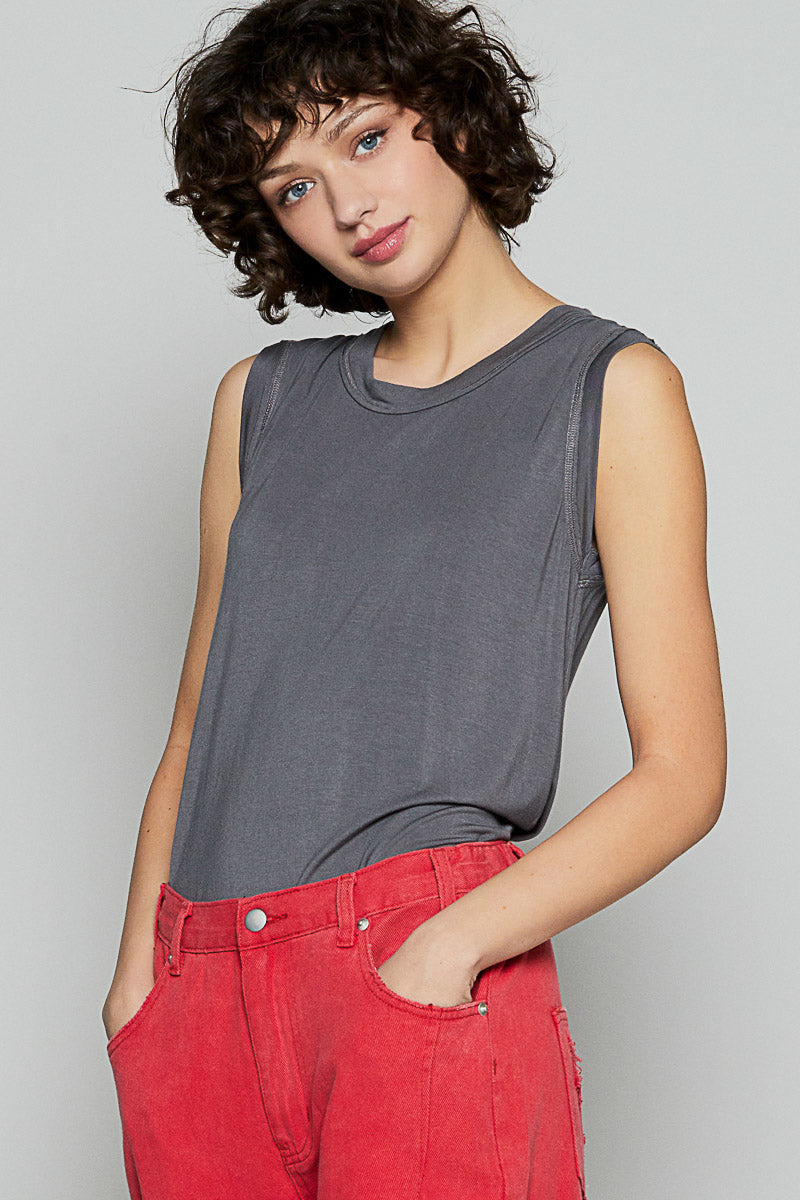 gray tank top 