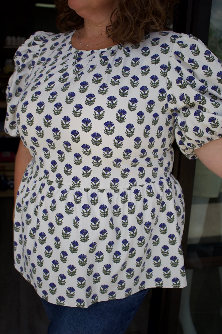 Mary Square Nina Floral Top
