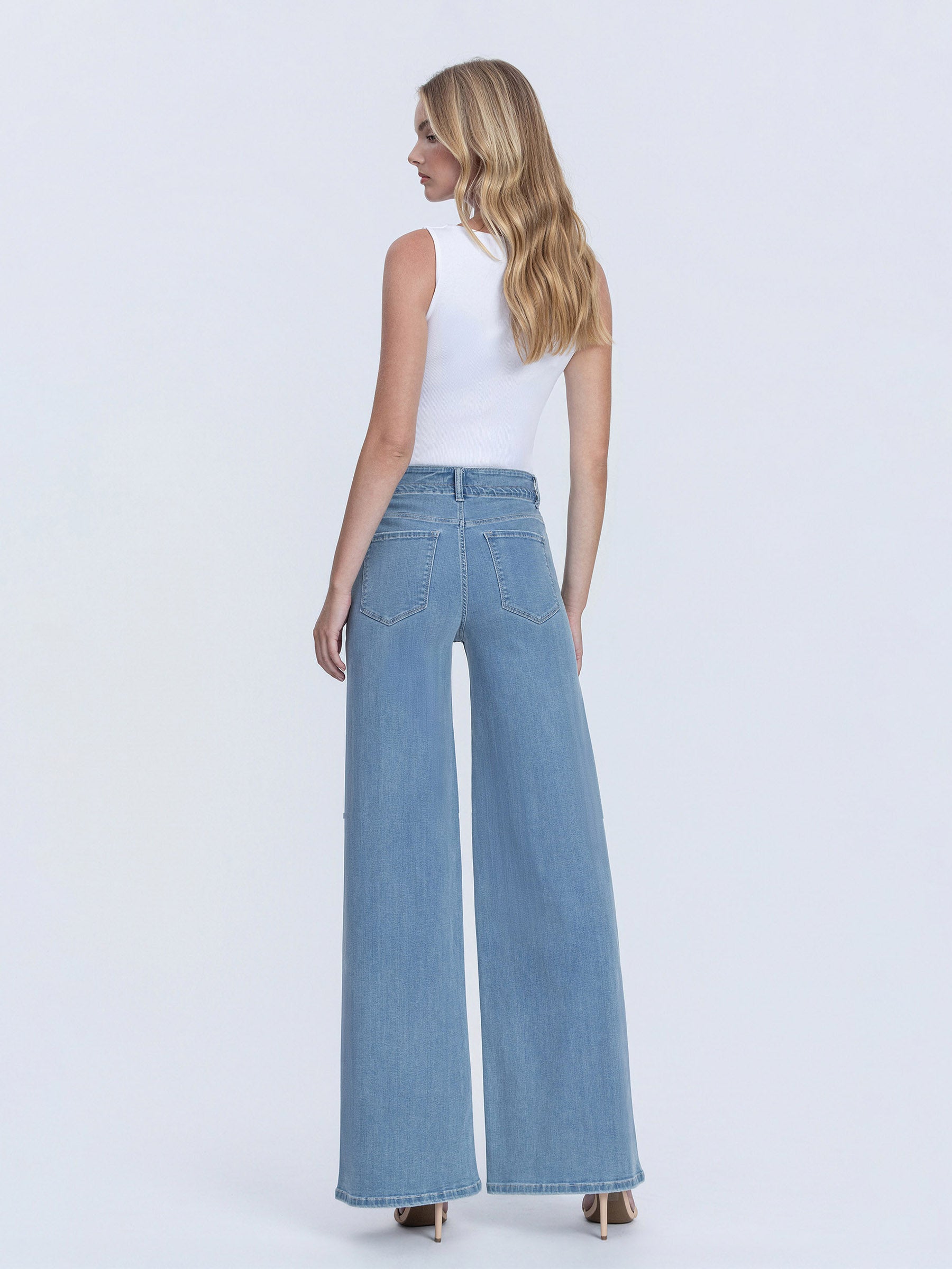 Vervet "Jesse" Palazzo Jean