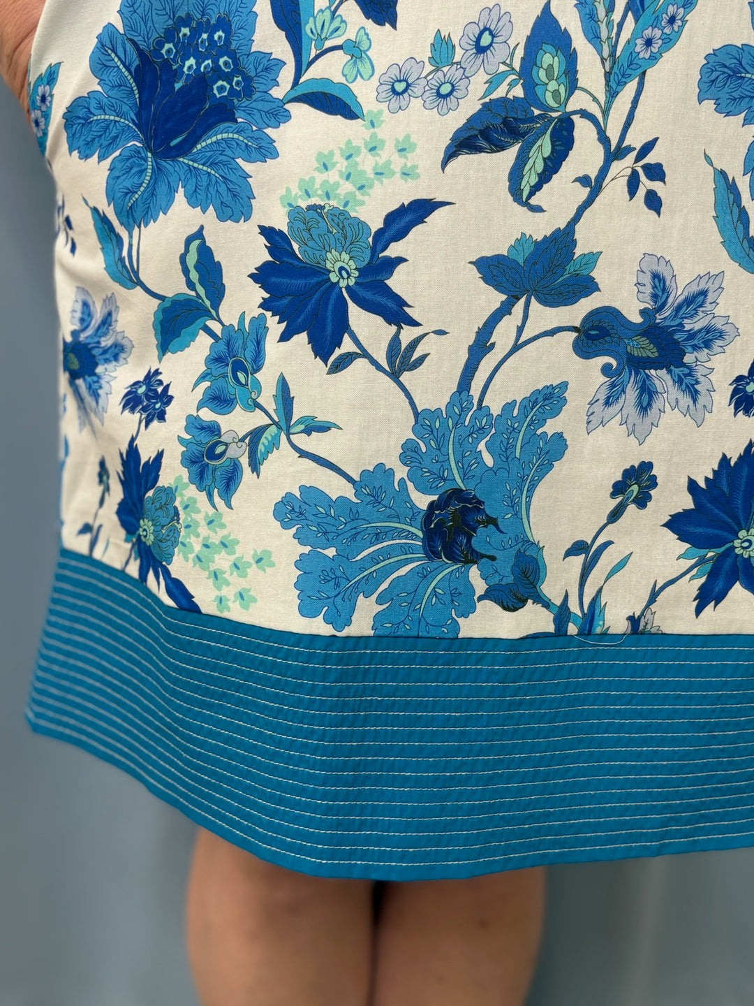 Blue floral pattern on a white background