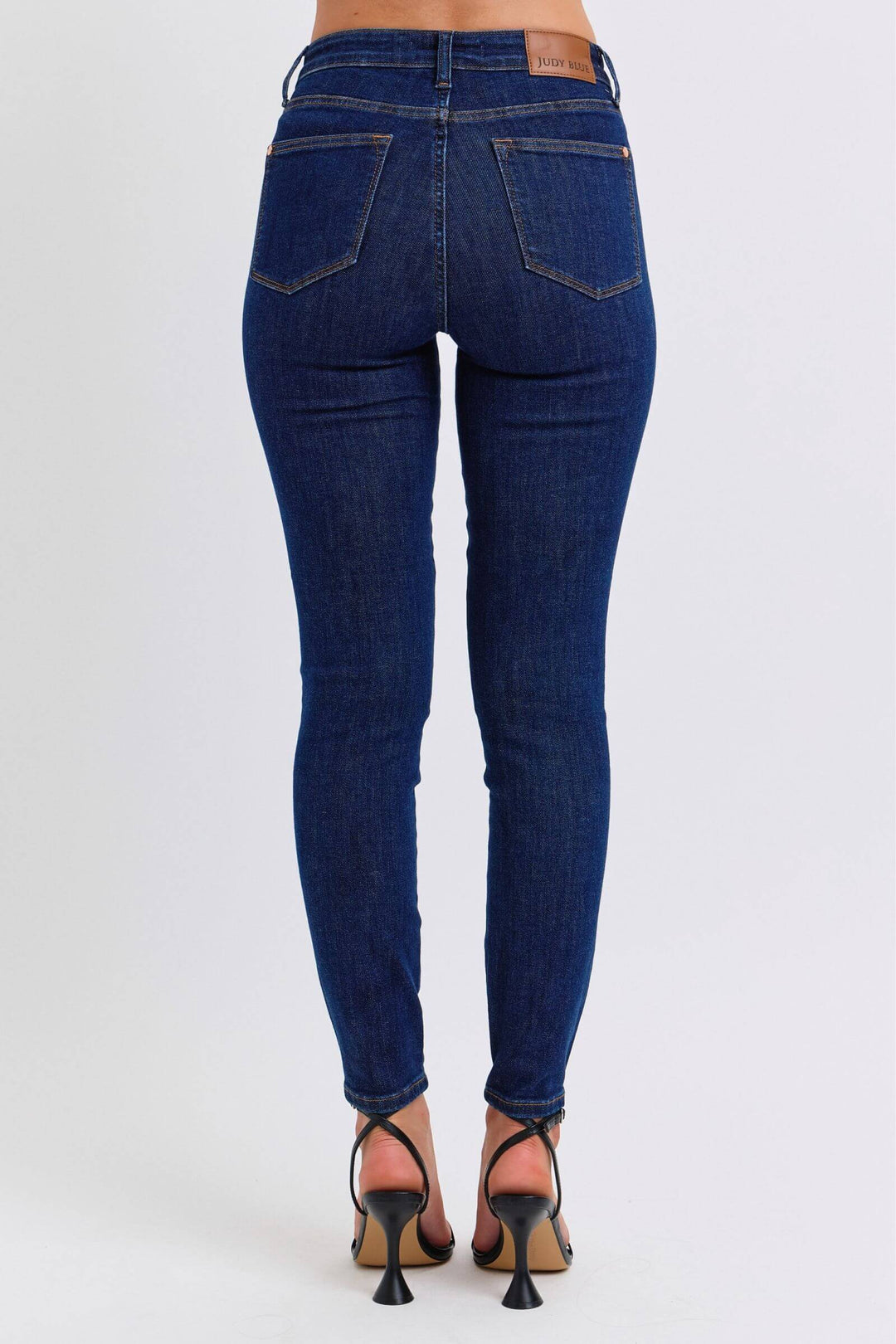 Judy Blue “ Sleek Sculpt” Mid-Rise Skinny Jeans