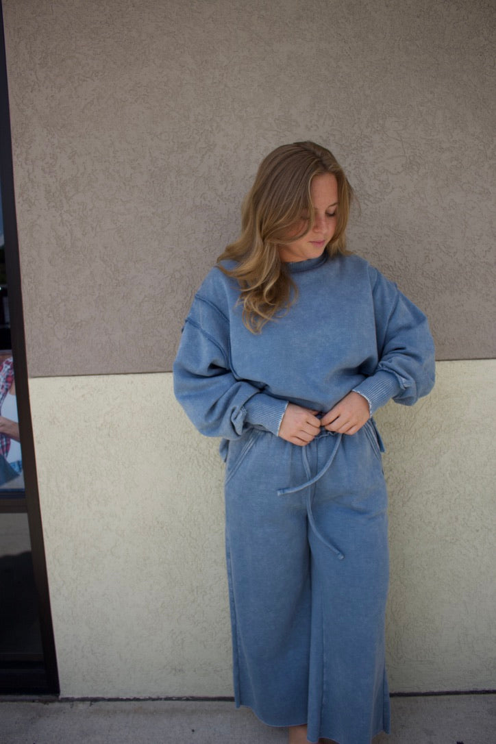 blue lounge set with cropped pants 