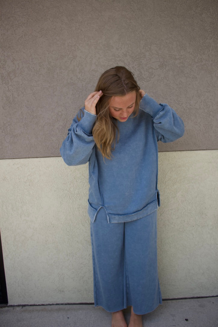 blue lounge set with cropped pants 