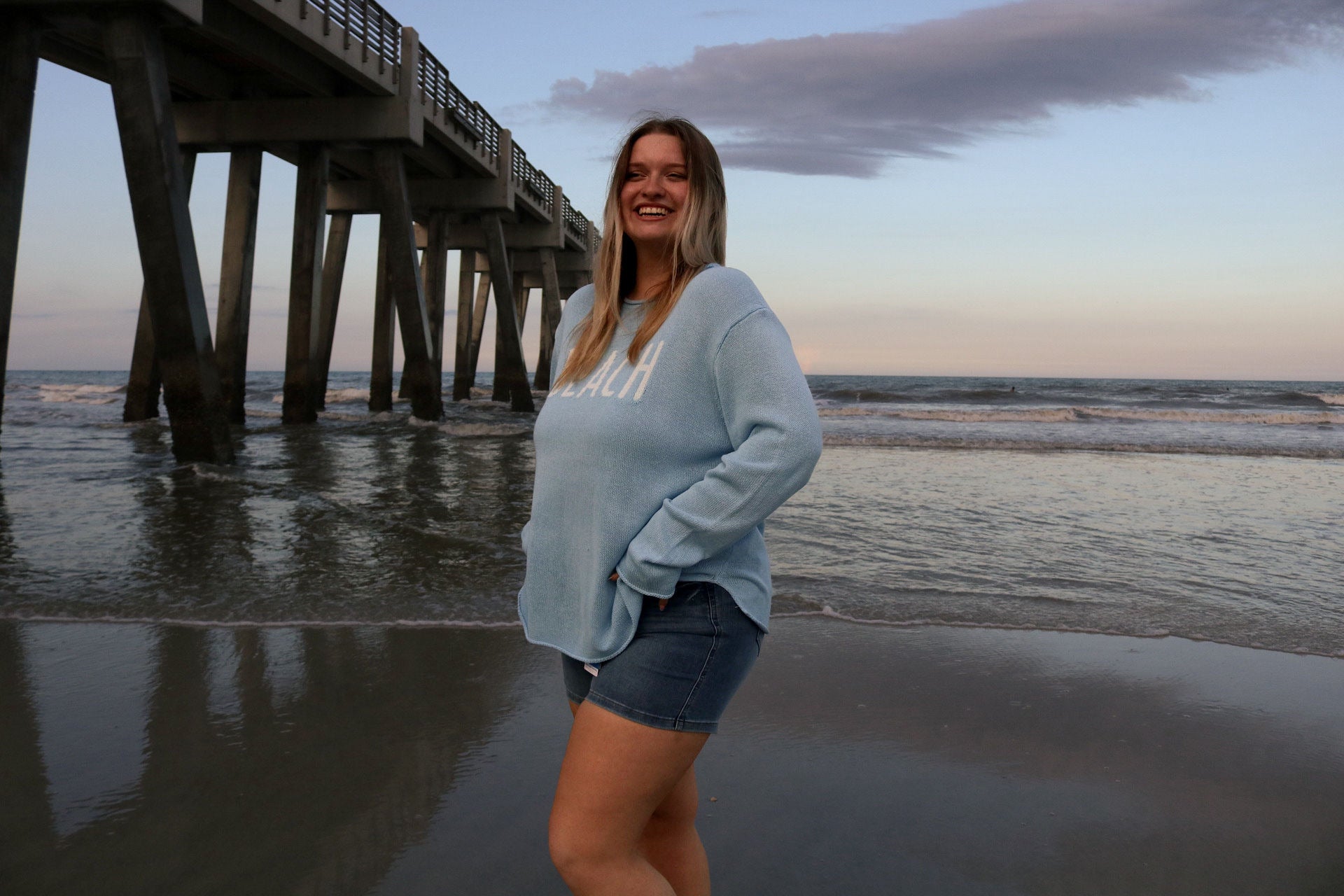 Coastal Breeze Lightweight Sweater – "BEACH" Design