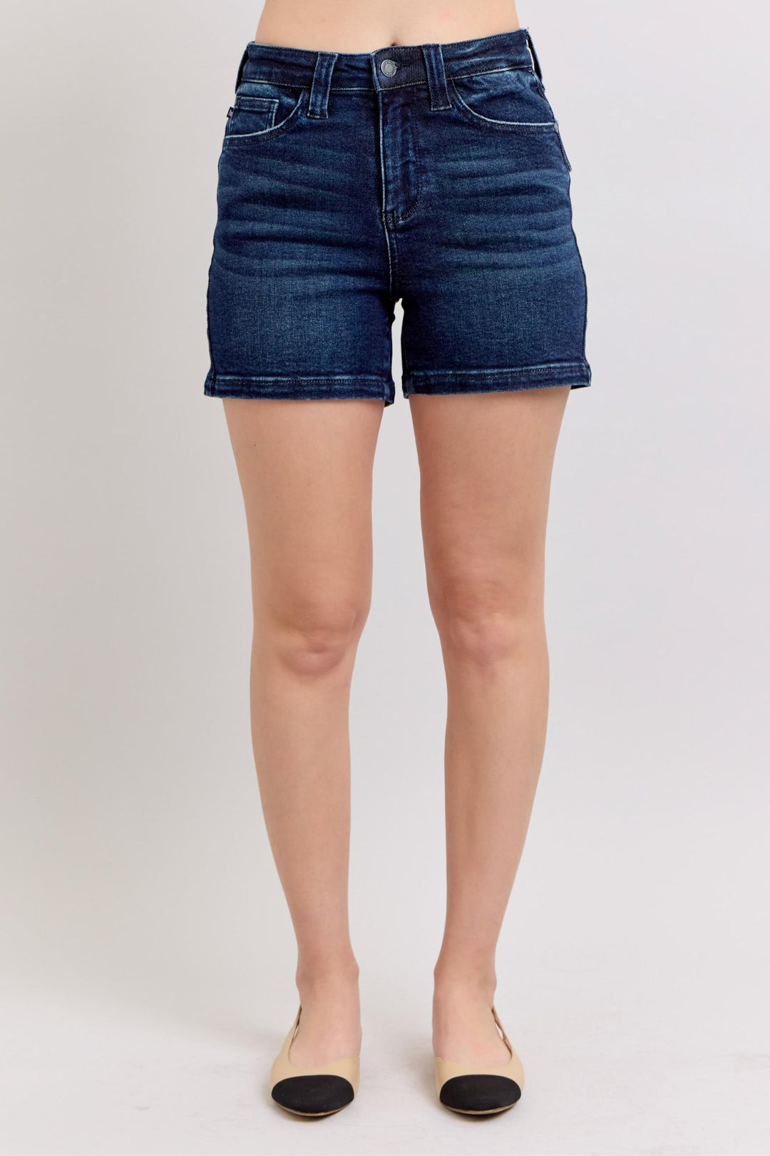 HW “Justine” Back Flap Pocket Shorts