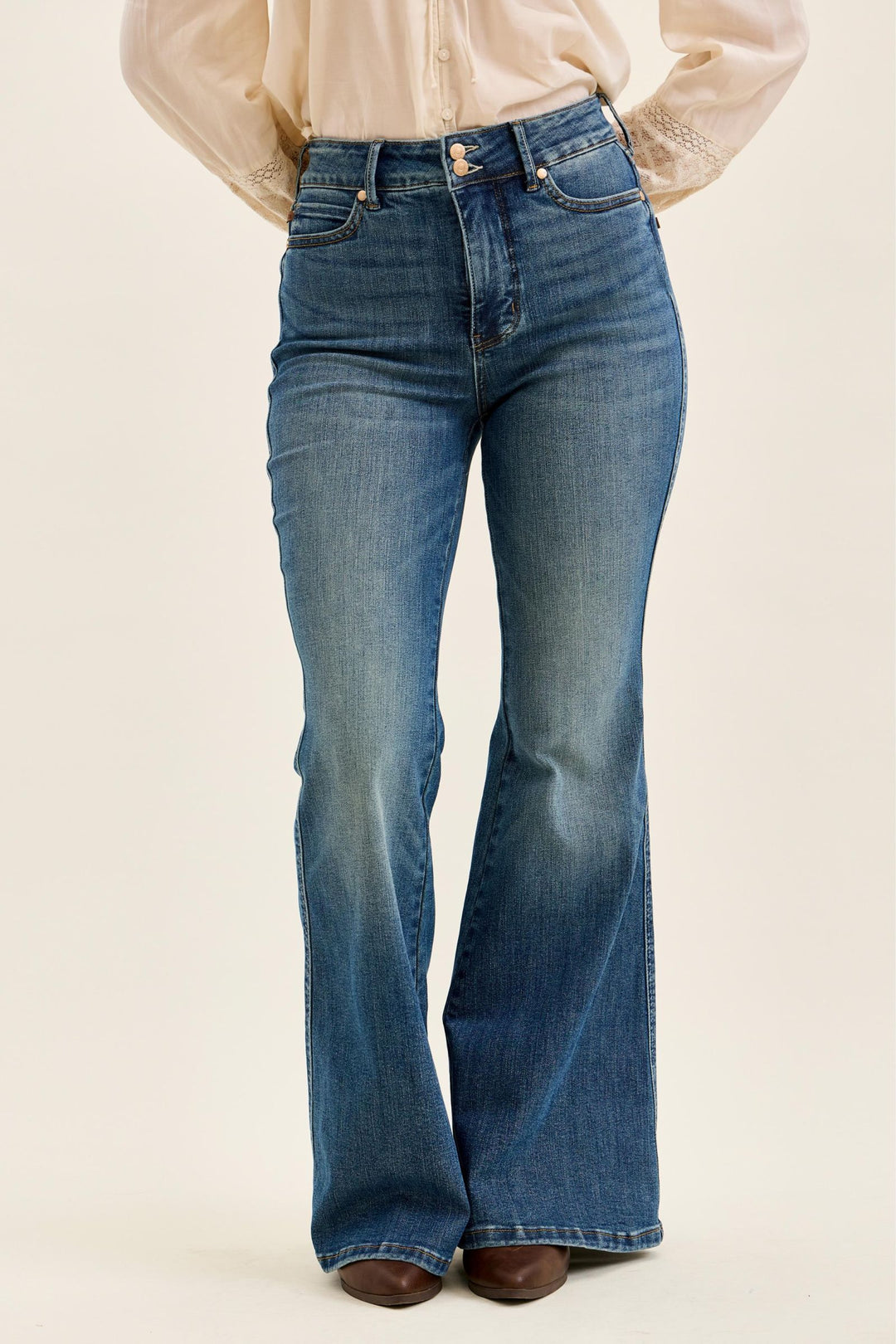 Judy Blue "Jaqueline" Flare Double Button and Shield Pkt. Jean