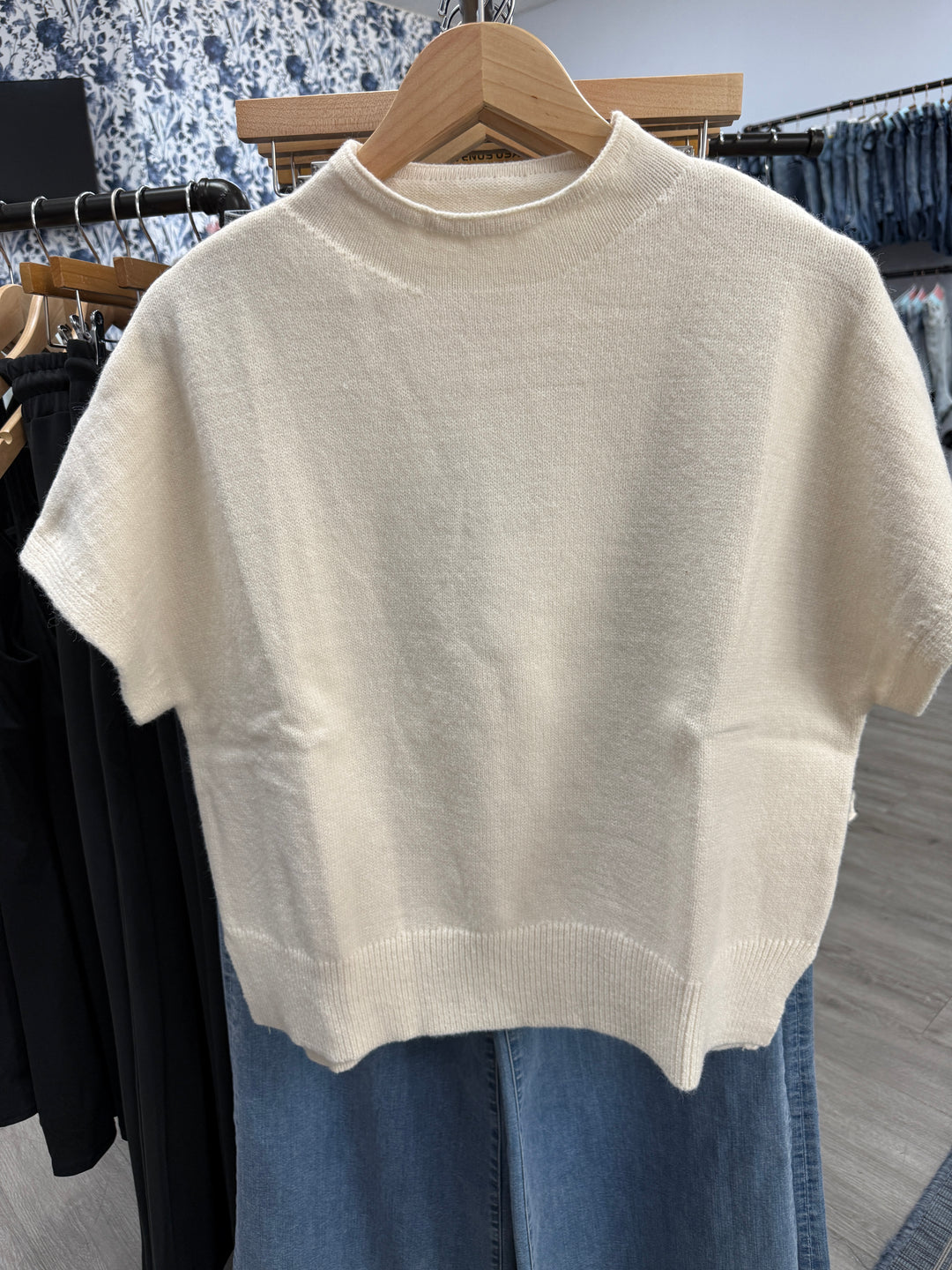 Eesome Sweater Cream