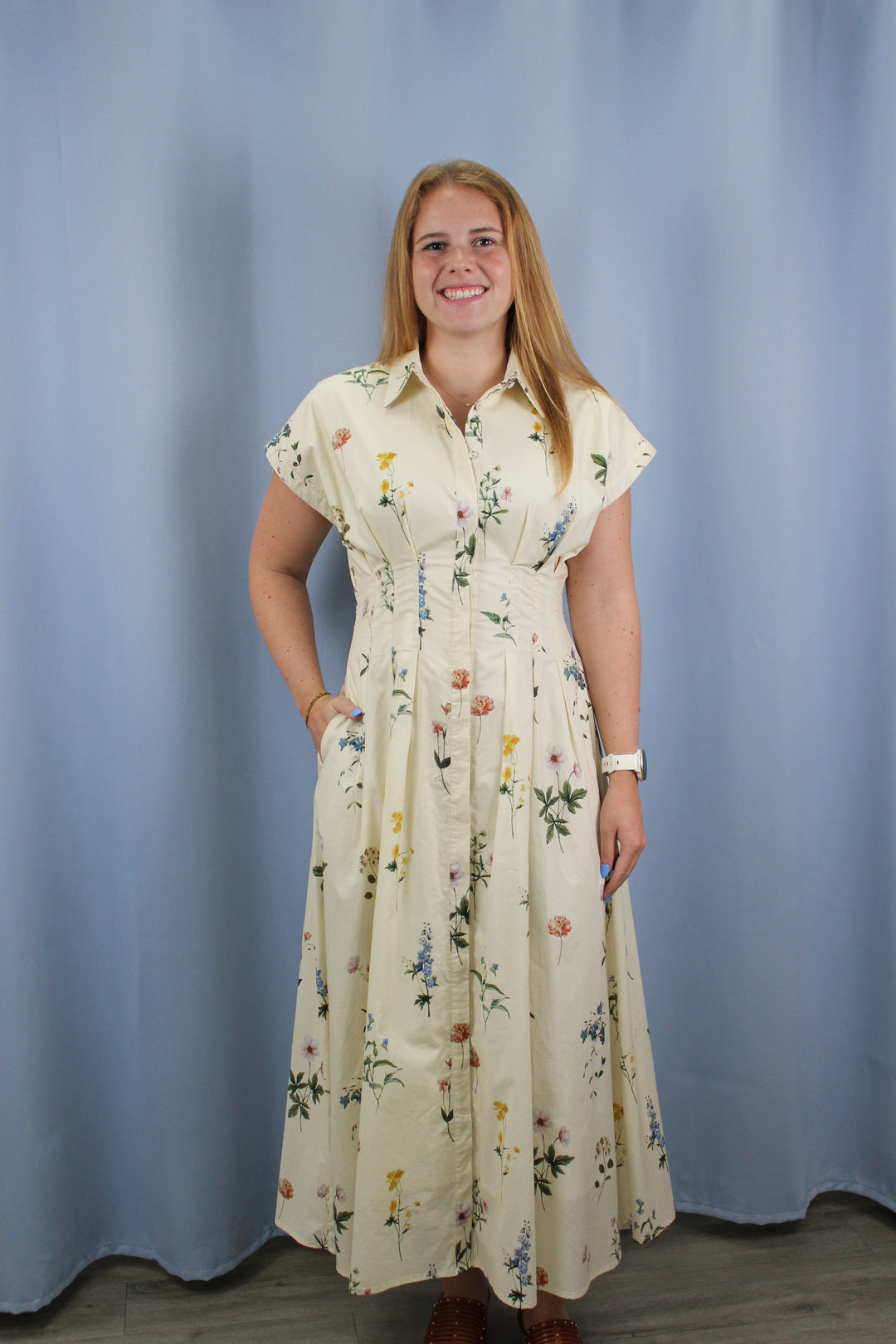 Floral Print Midi Shirt Dress with a Pleated Waist