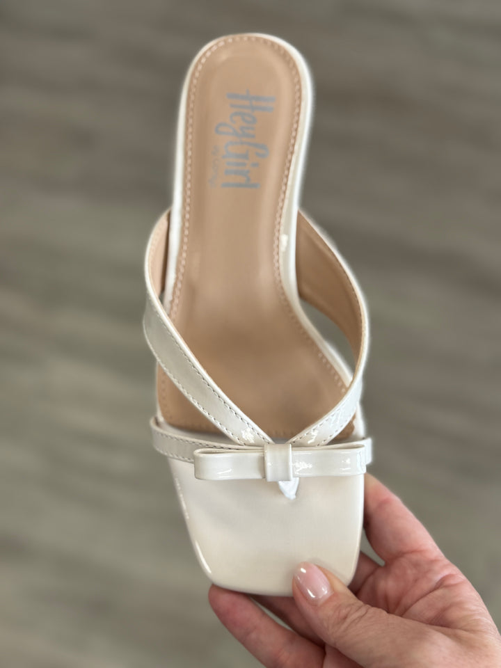 Corkys "Dainty" Heel Ivory