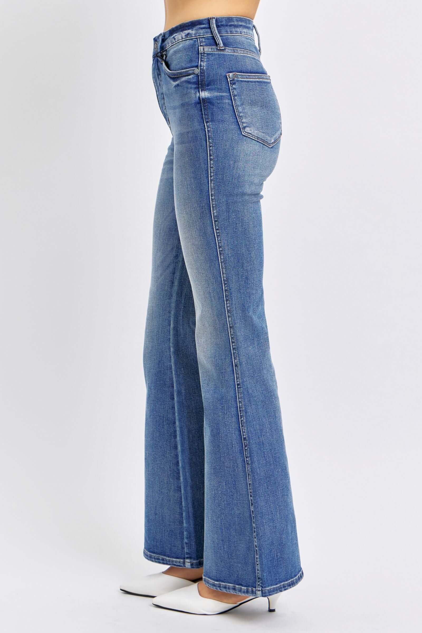 Judy Blue "Hannah" Tummy Control Flare