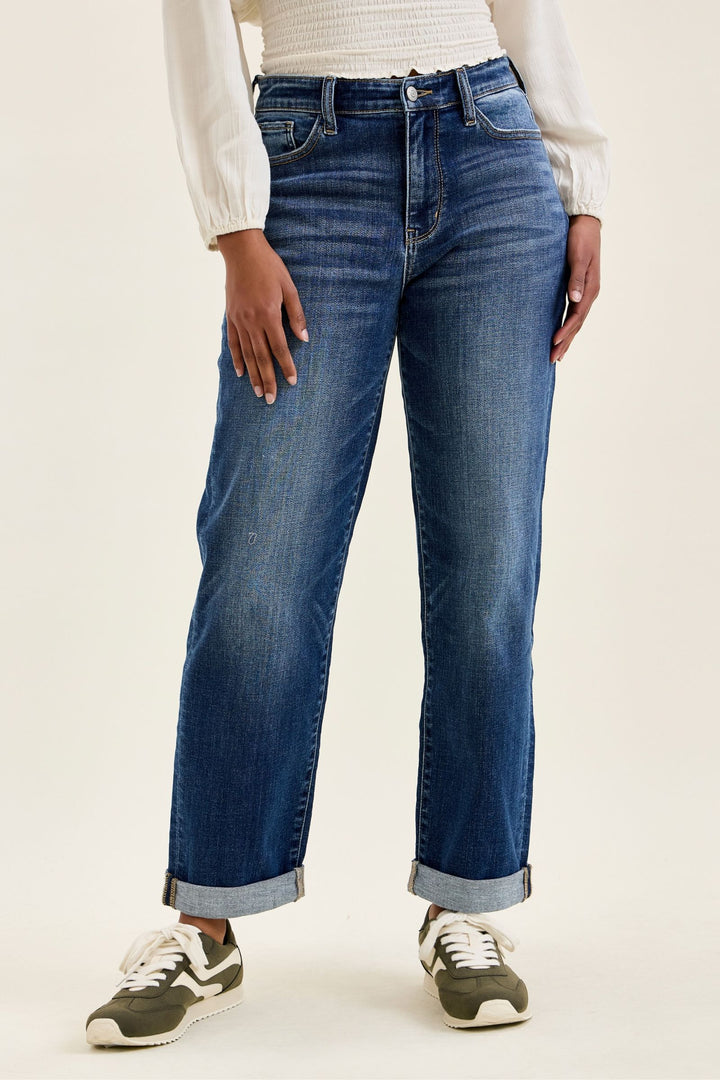 Judy Blue Mid Rise Billie Boyfriend Jean