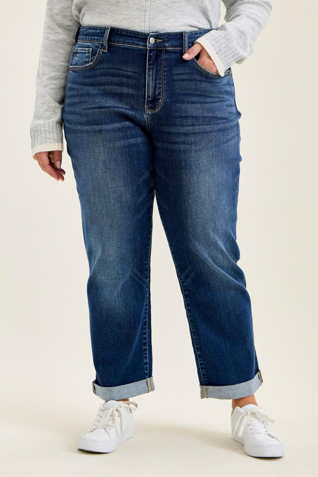 Judy Blue Mid Rise Billie Boyfriend Jean