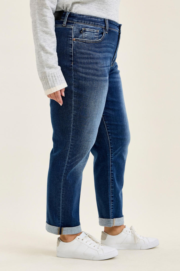Judy Blue Mid Rise Billie Boyfriend Jean