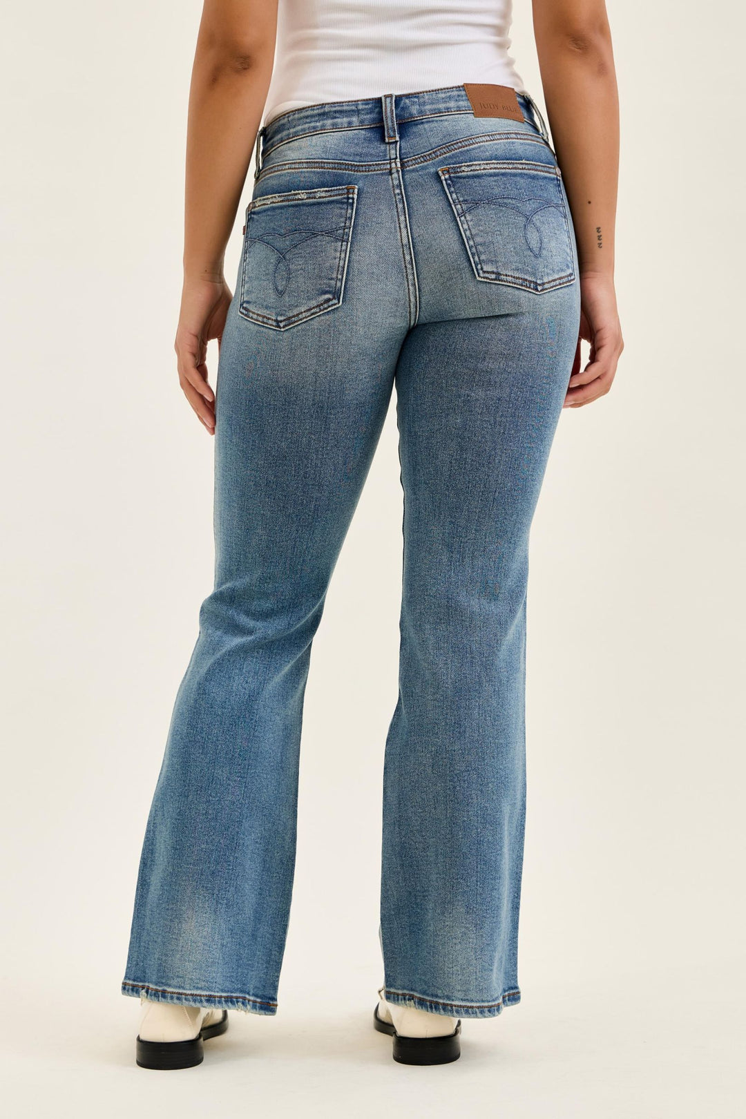 Judy Blue "Daisy" Low Rise Bootcut Jean
