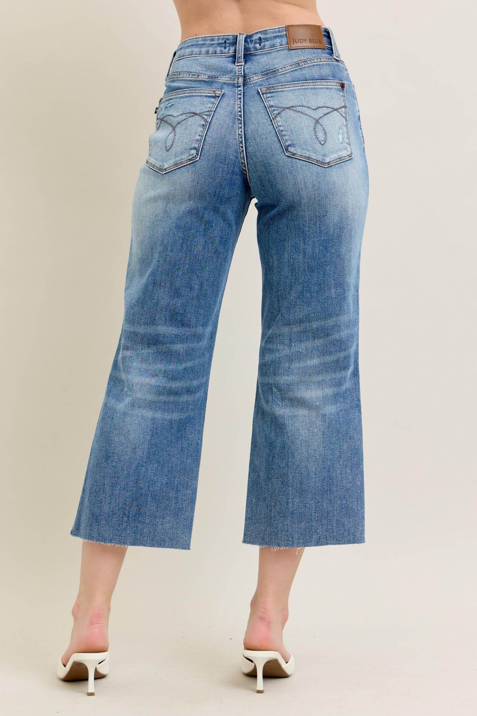 Judy Blue “Blissful” High Rise Distressed Crop Jeans