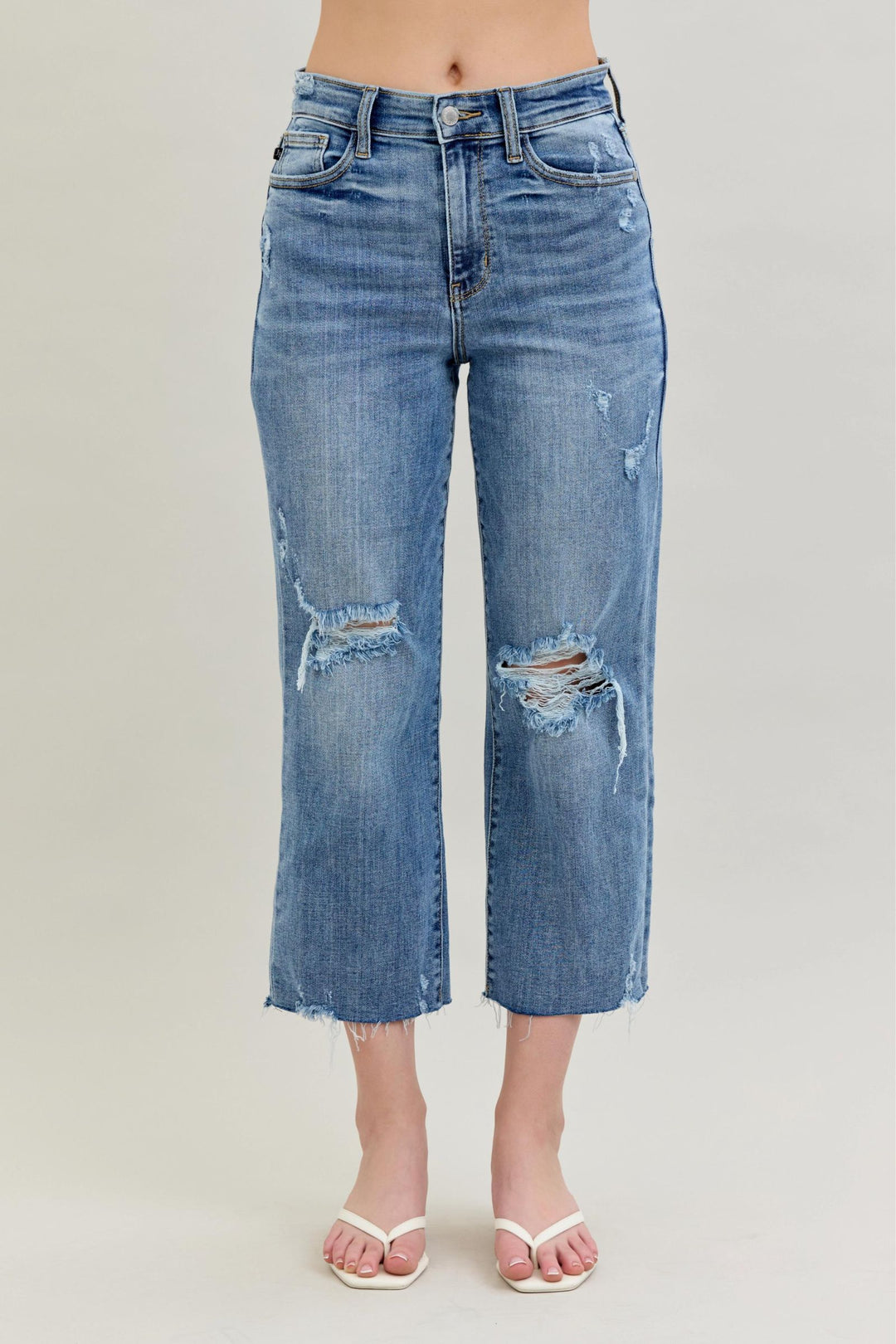 Judy Blue "Jolie" Cropped Jean Distressed