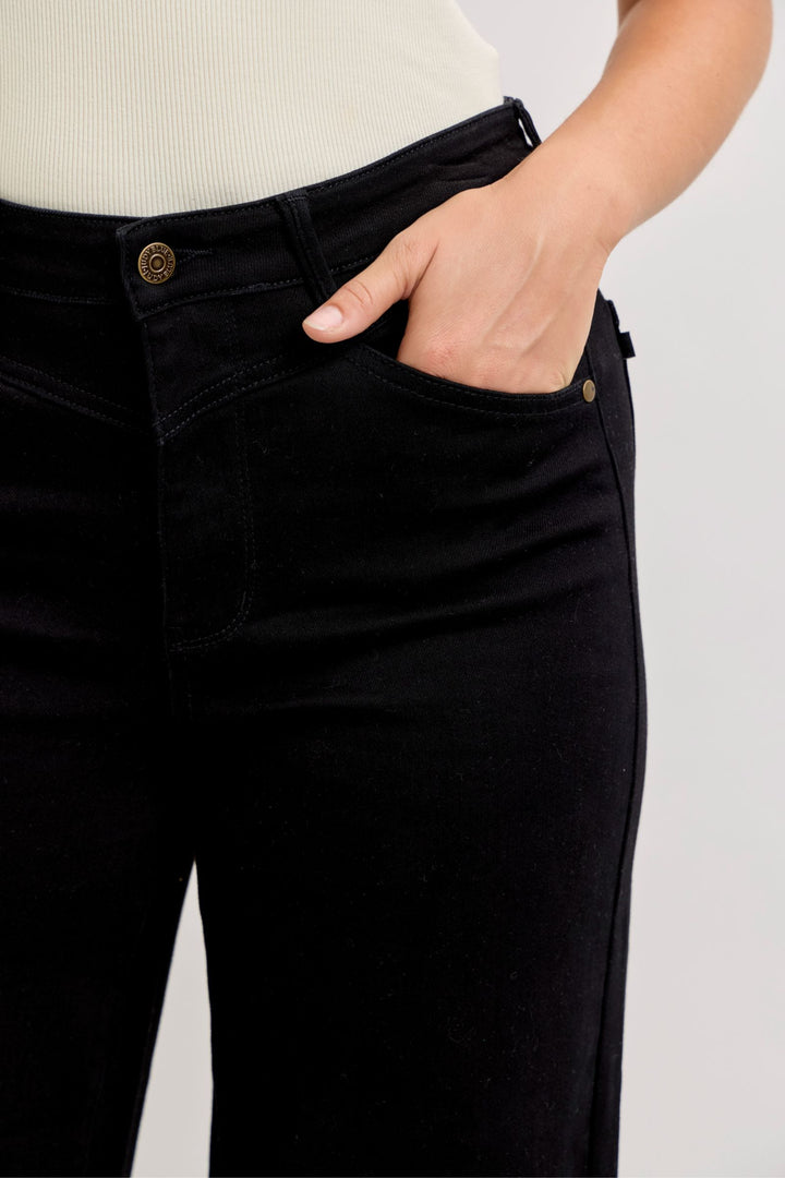 Judy Blue "Raven" High Rise Retro Wide Jean