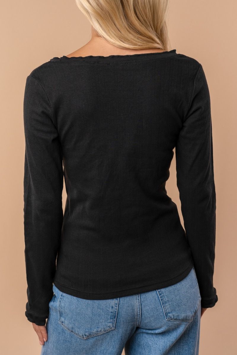 Black long sleeve ribbed top